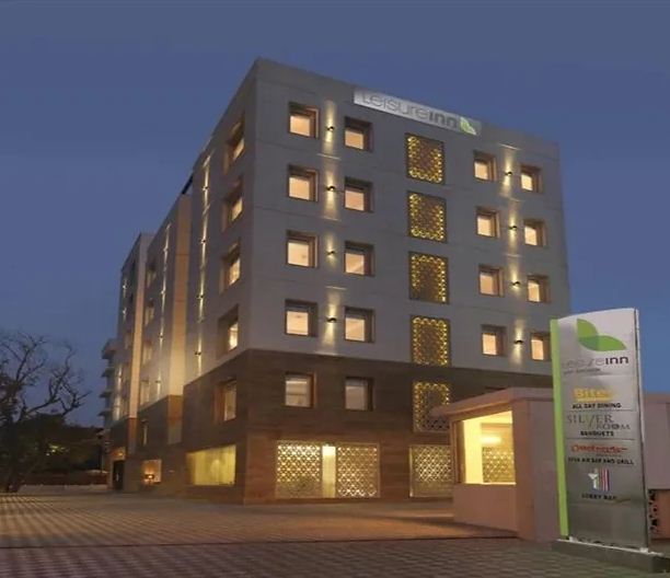Escorts Near Quality Inn Hotel