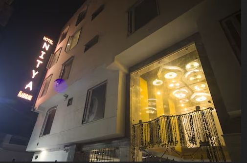 Escorts Near Hotel Nitya Maharani